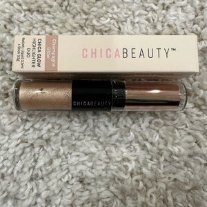 Chica Beauty Chica Glow Highlighter Duo - brand new